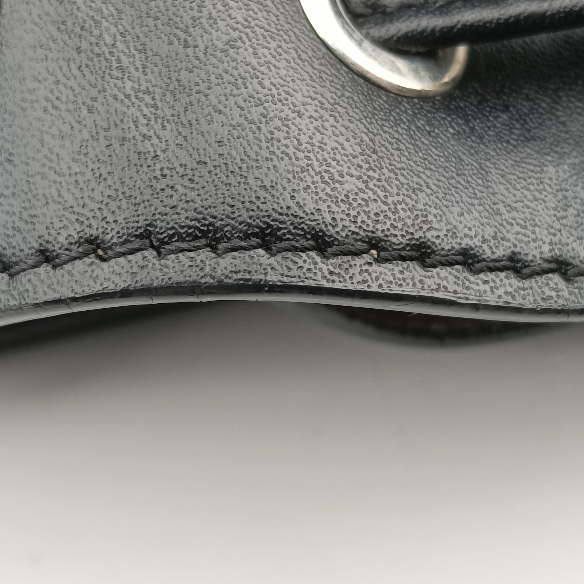 Pre-owned Fendi Mon Tresor Mini Bucket Black Leather 8BS010 handbag | stylenewstar