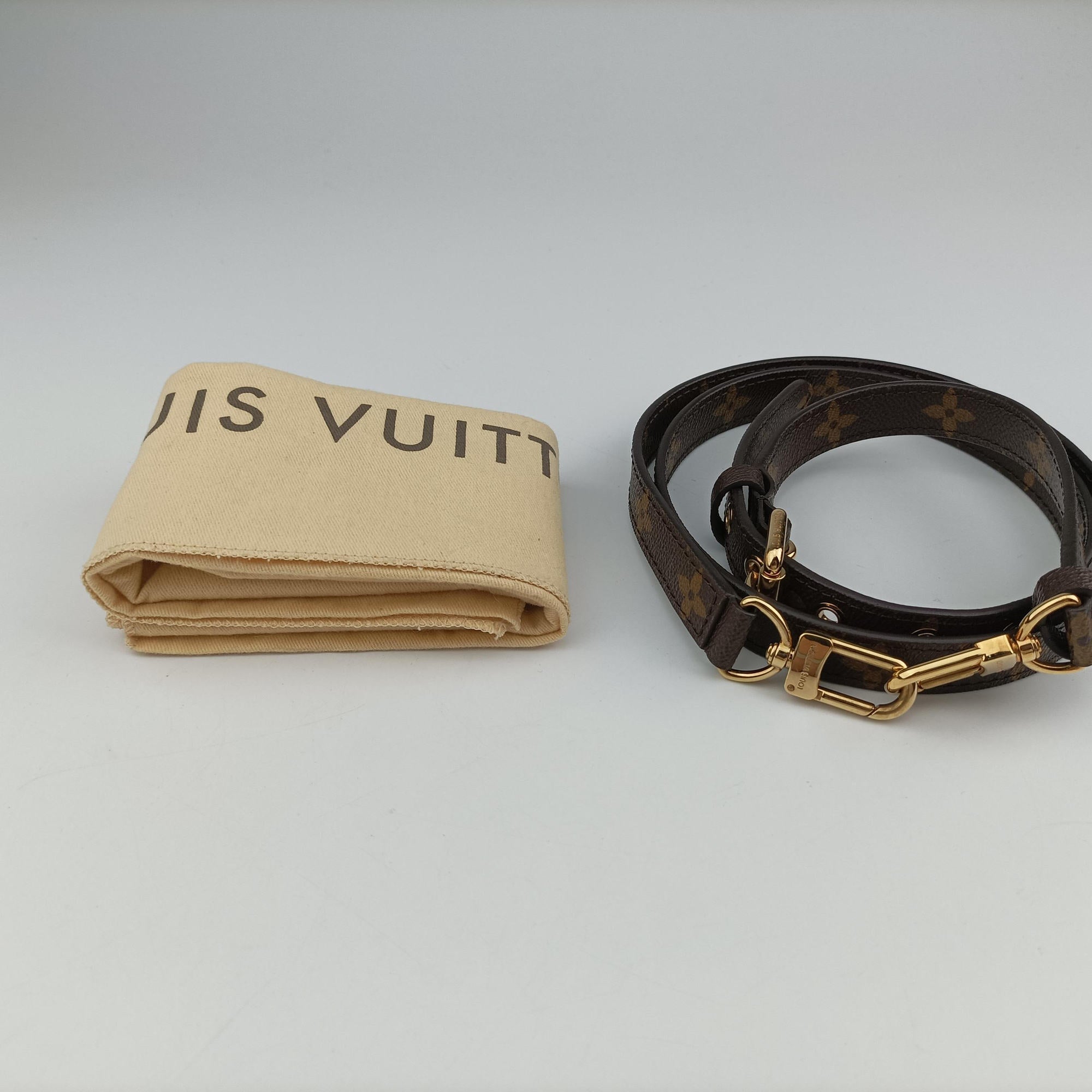 Pre-owned Louis Vuitton Pochette Metis MM Brown Monogram Canvas M44875 shoulderbag | stylenewstar