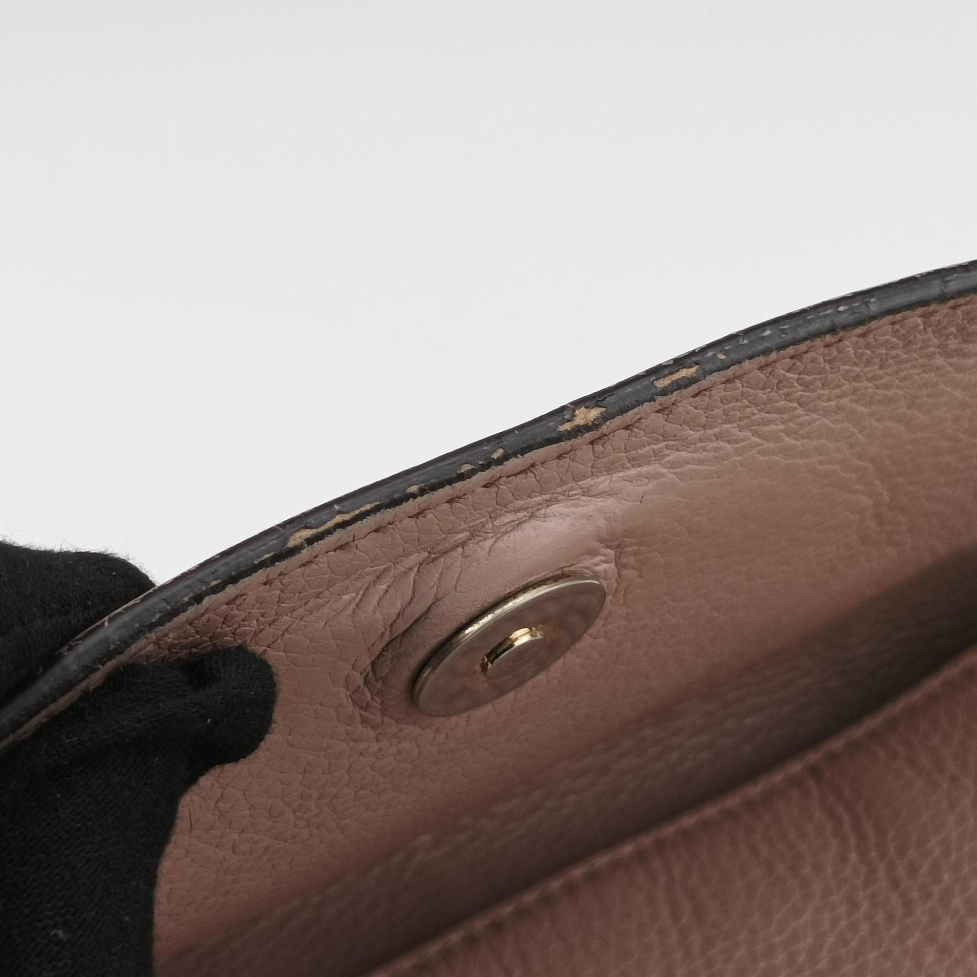 Pre-owned Gucci SOHO Pink Leather 336752 shoulderbag | stylenewstar