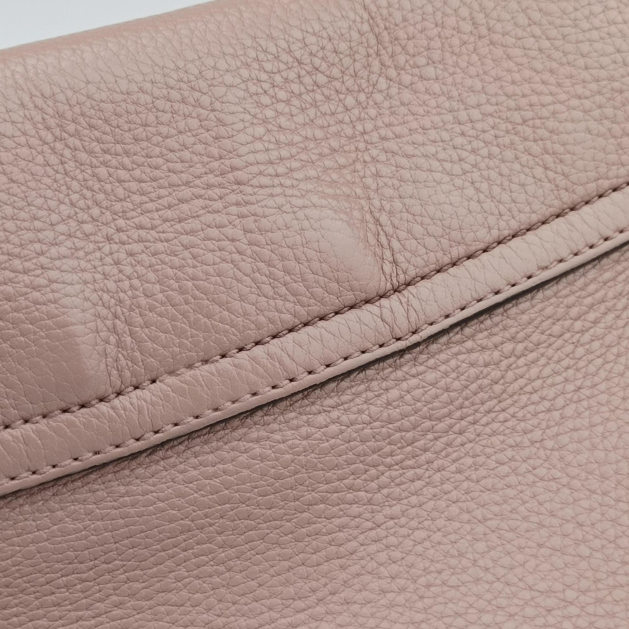 Pre-owned Gucci SOHO Pink Leather 336752 shoulderbag | stylenewstar