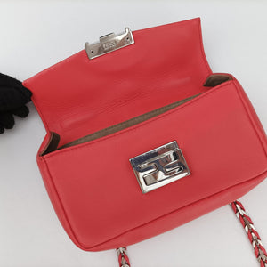 Pre-owned Fendi Mini Be Baguette Orange Leather 8M0315 shoulderbag | stylenewstar