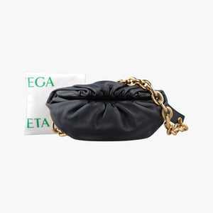 Secondhand Bottega Veneta The Chain Pouch Black Lambskin  shoulderbag | stylenewstar