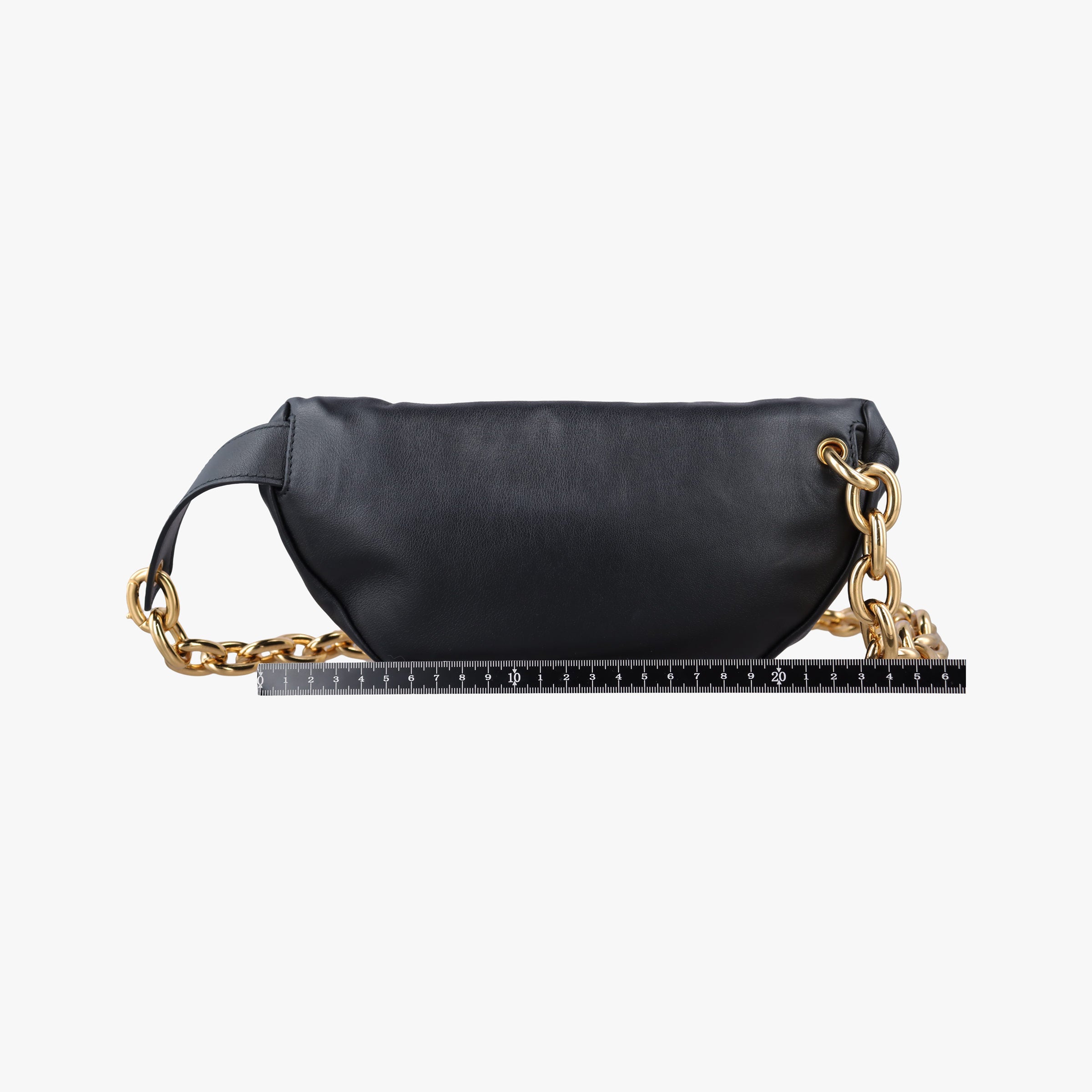 Secondhand Bottega Veneta The Chain Pouch Black Lambskin  shoulderbag | stylenewstar