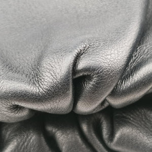 Secondhand Bottega Veneta The Chain Pouch Black Lambskin  shoulderbag | stylenewstar