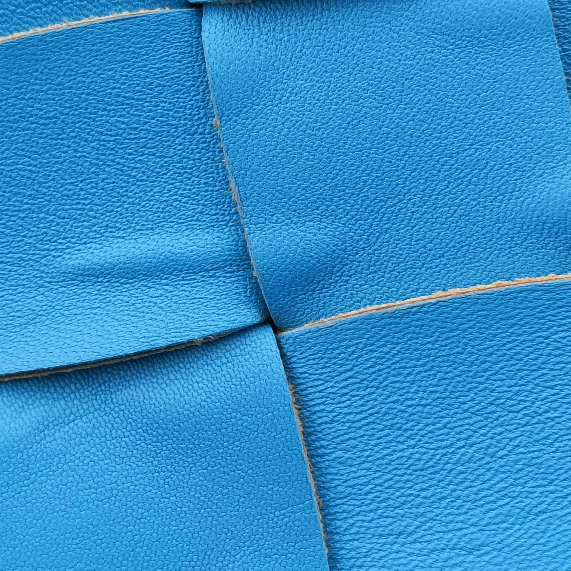 Secondhand Bottega Veneta padded intrecciato Blue lambskin  handbag | stylenewstar