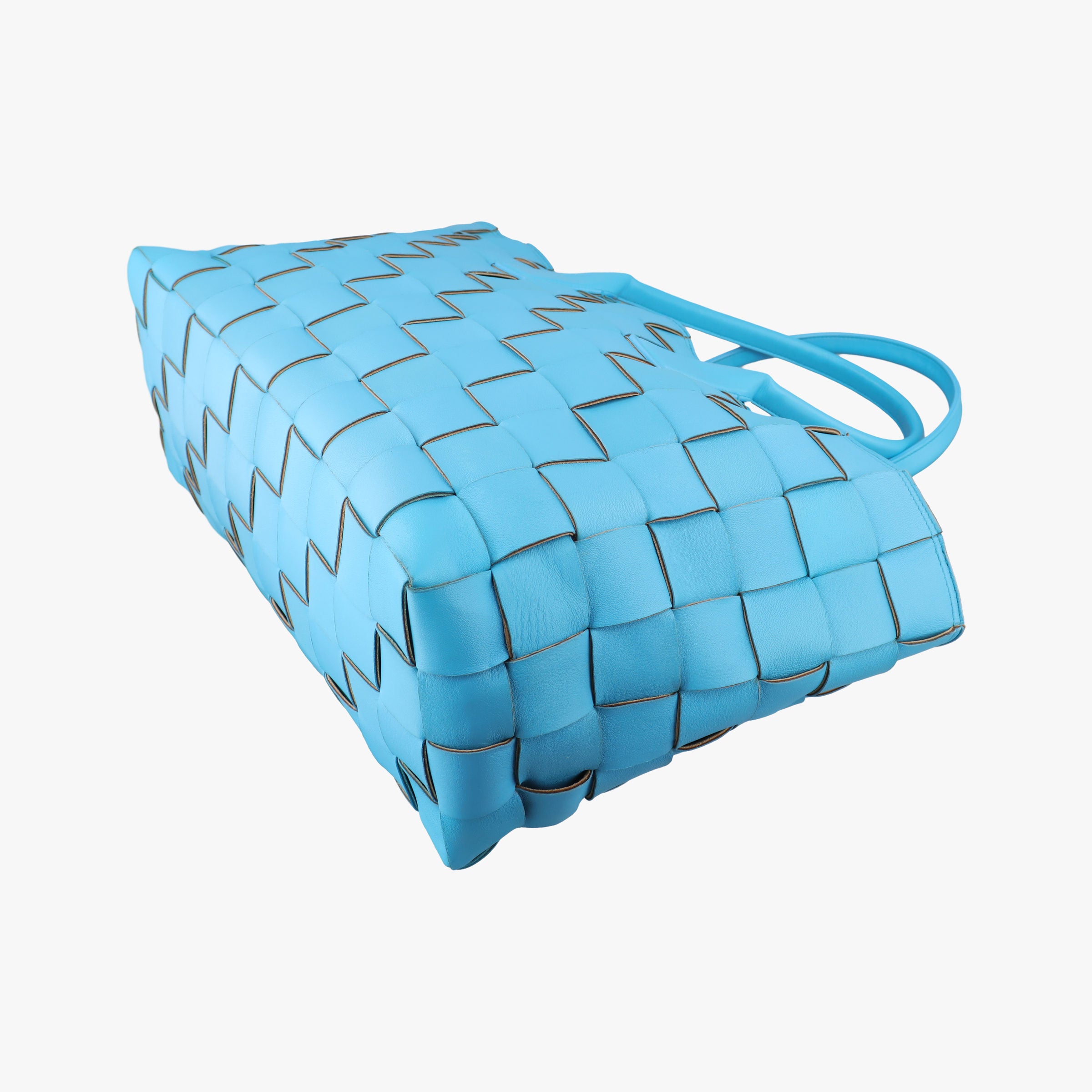 Secondhand Bottega Veneta padded intrecciato Blue lambskin  handbag | stylenewstar