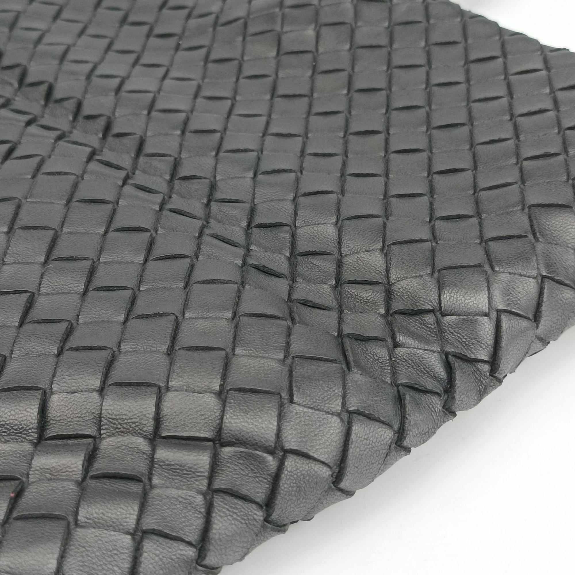 Vintage Bottega Veneta Intrecciato Black lambskin  shoulderbag | stylenewstar