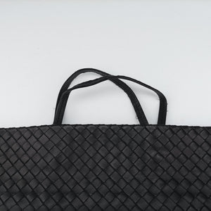 Vintage Bottega Veneta Intrecciato Black lambskin  shoulderbag | stylenewstar