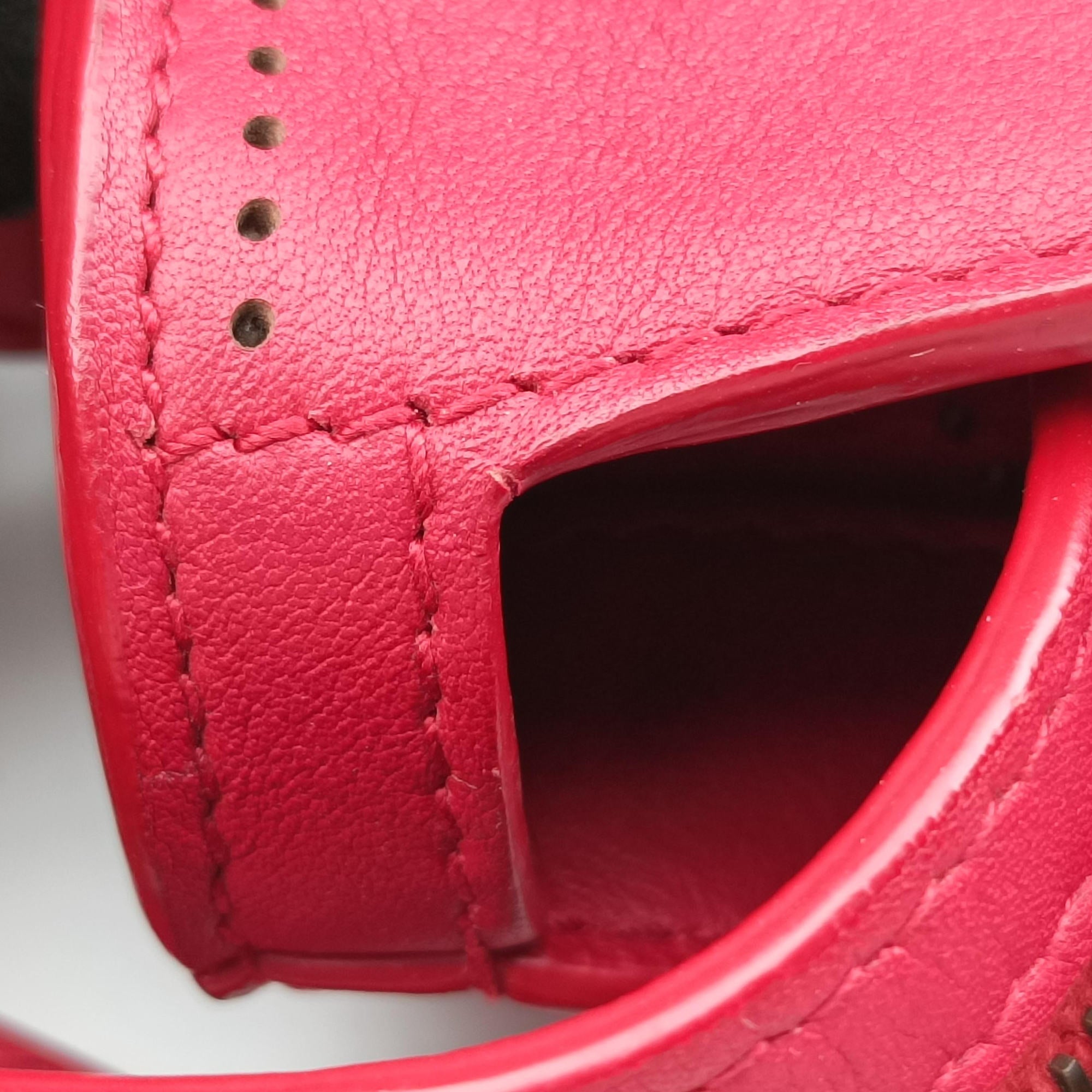 Secondhand Balenciaga Blackout City Red Leather  shoulderbag | stylenewstar