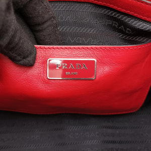 Pre-owned Prada Twin Pocket Winged Tote Red Leather BN2619 shoulderbag | stylenewstar