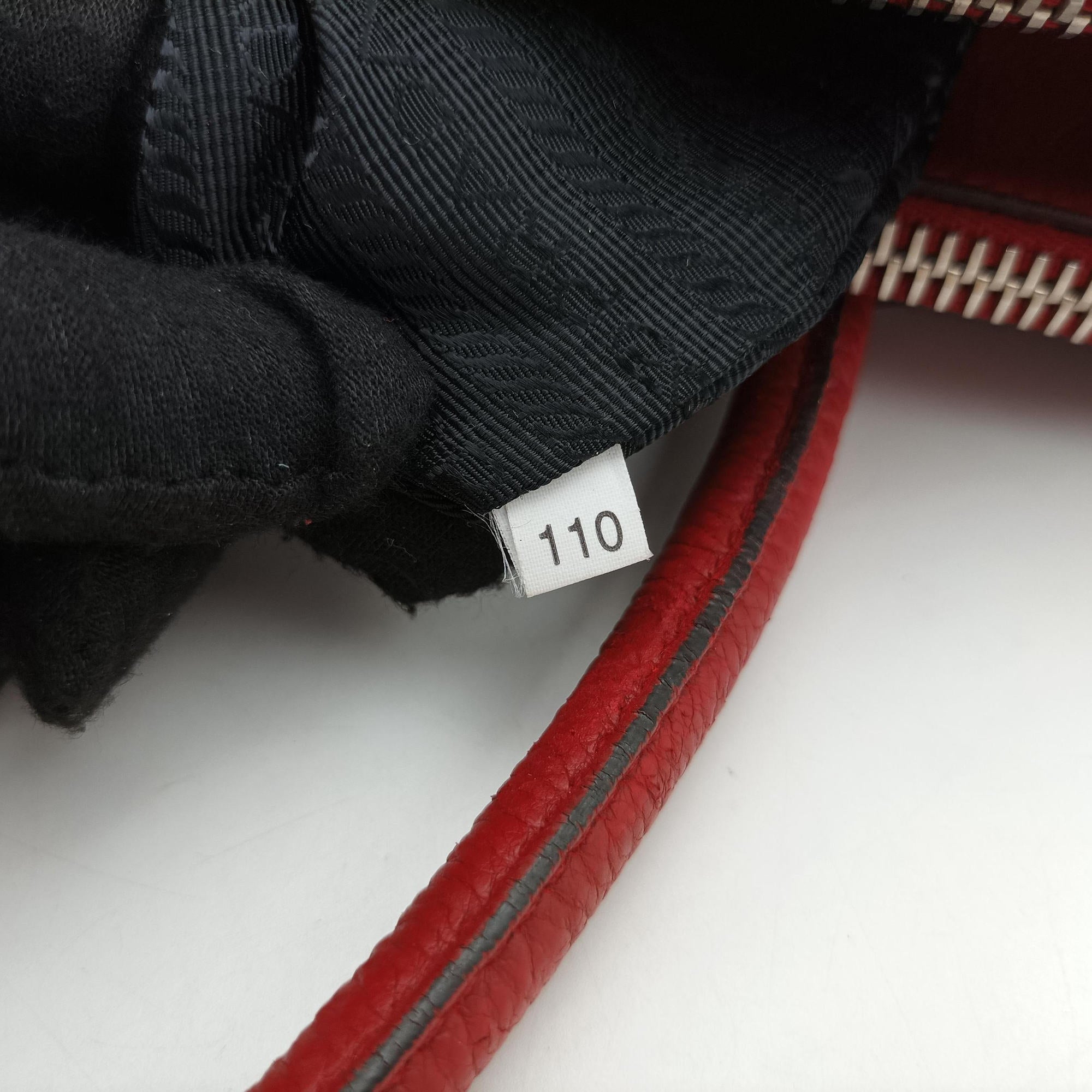 Pre-owned Prada Twin Pocket Winged Tote Red Leather BN2619 shoulderbag | stylenewstar