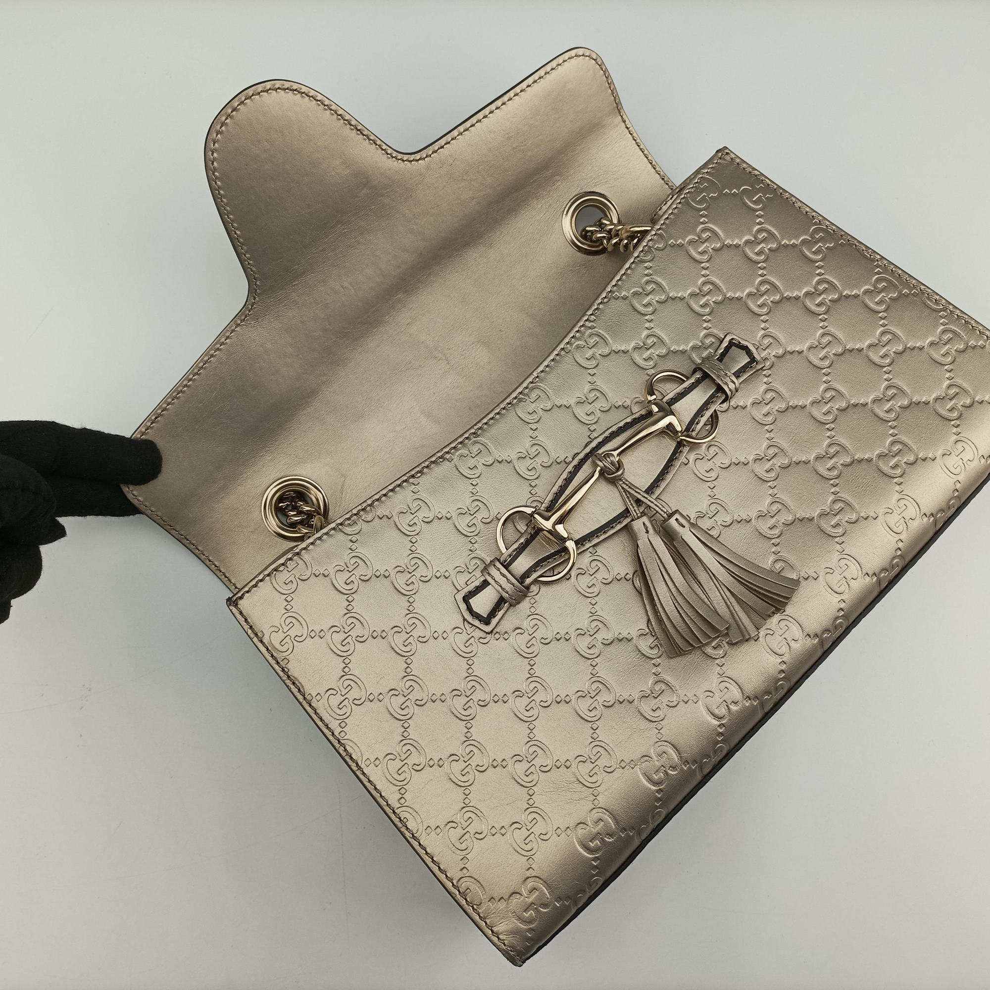Pre-owned Gucci Emily Golden Leather 295402 shoulderbag | stylenewstar