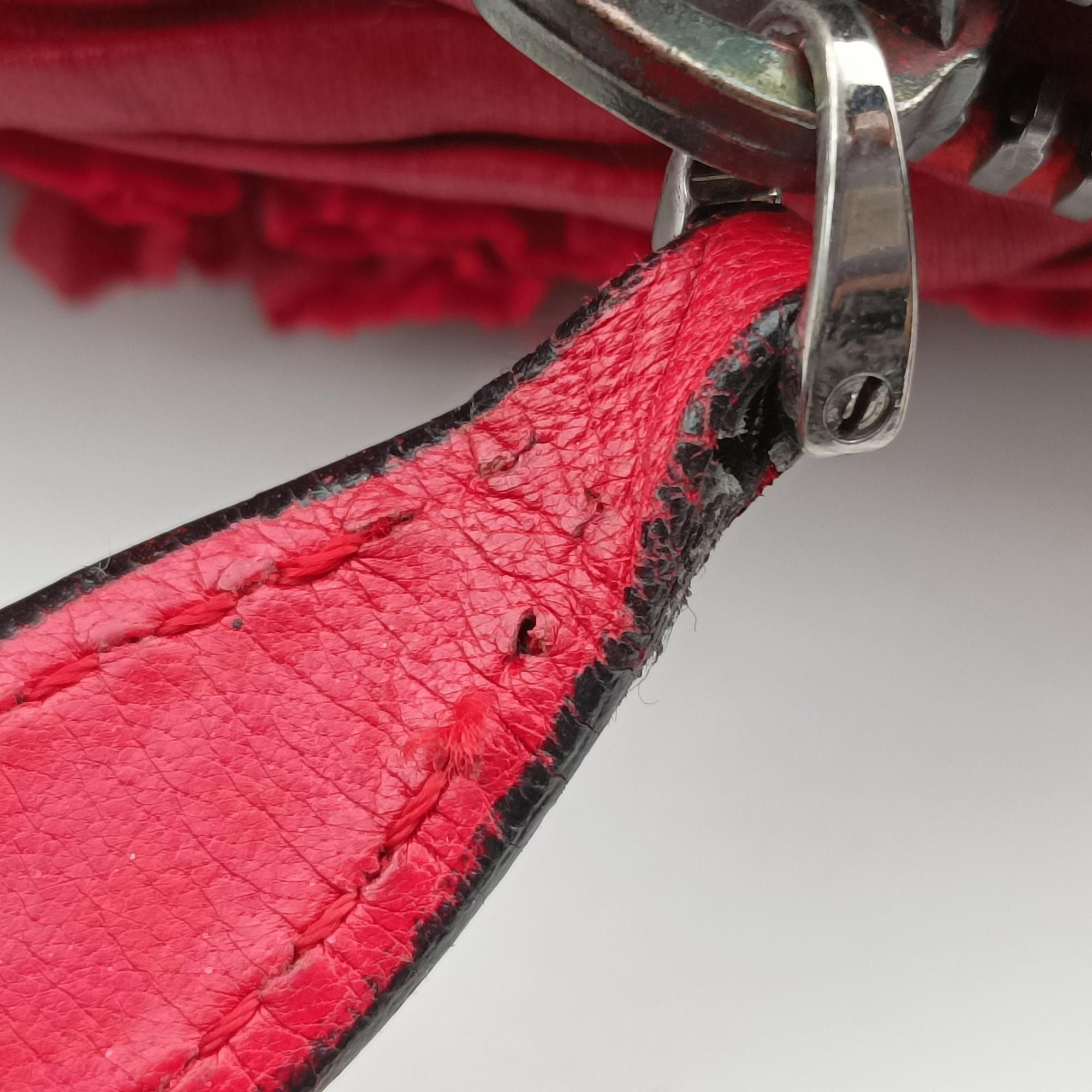 Secondhand Valentino Petale Rose Dome Red Leather  shoulderbag | stylenewstar