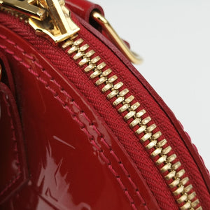 Pre-owned Louis Vuitton Alma BB CERISE Vernis M90174 shoulderbag | stylenewstar