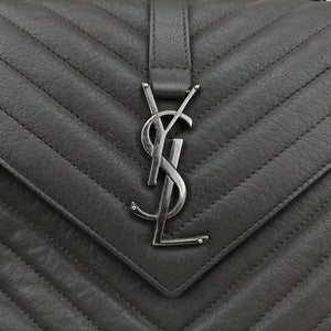 Pre-owned Yves Saint Laurent COLLEGE Grey Leather 487213 shoulderbag | stylenewstar