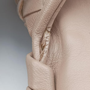 Pre-owned Bottega Veneta Intrecciato Olimpia Beige lambskin  shoulderbag | stylenewstar