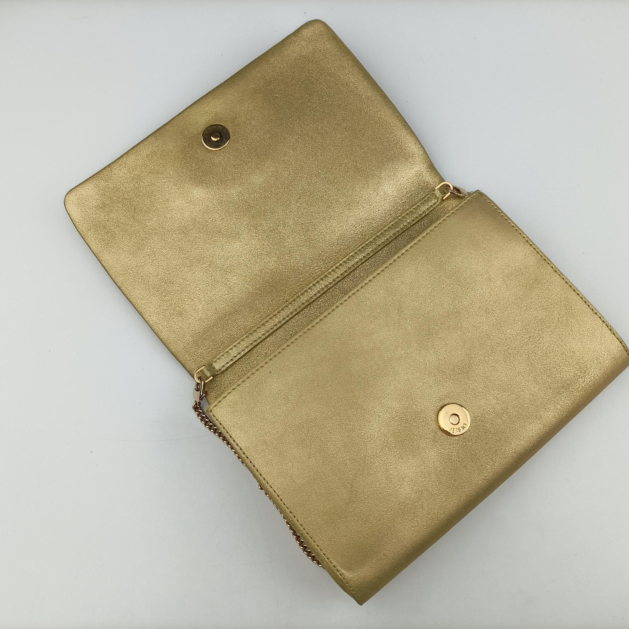 Pre-owned VERSACE medusa Golden Leather  shoulderbag | stylenewstar