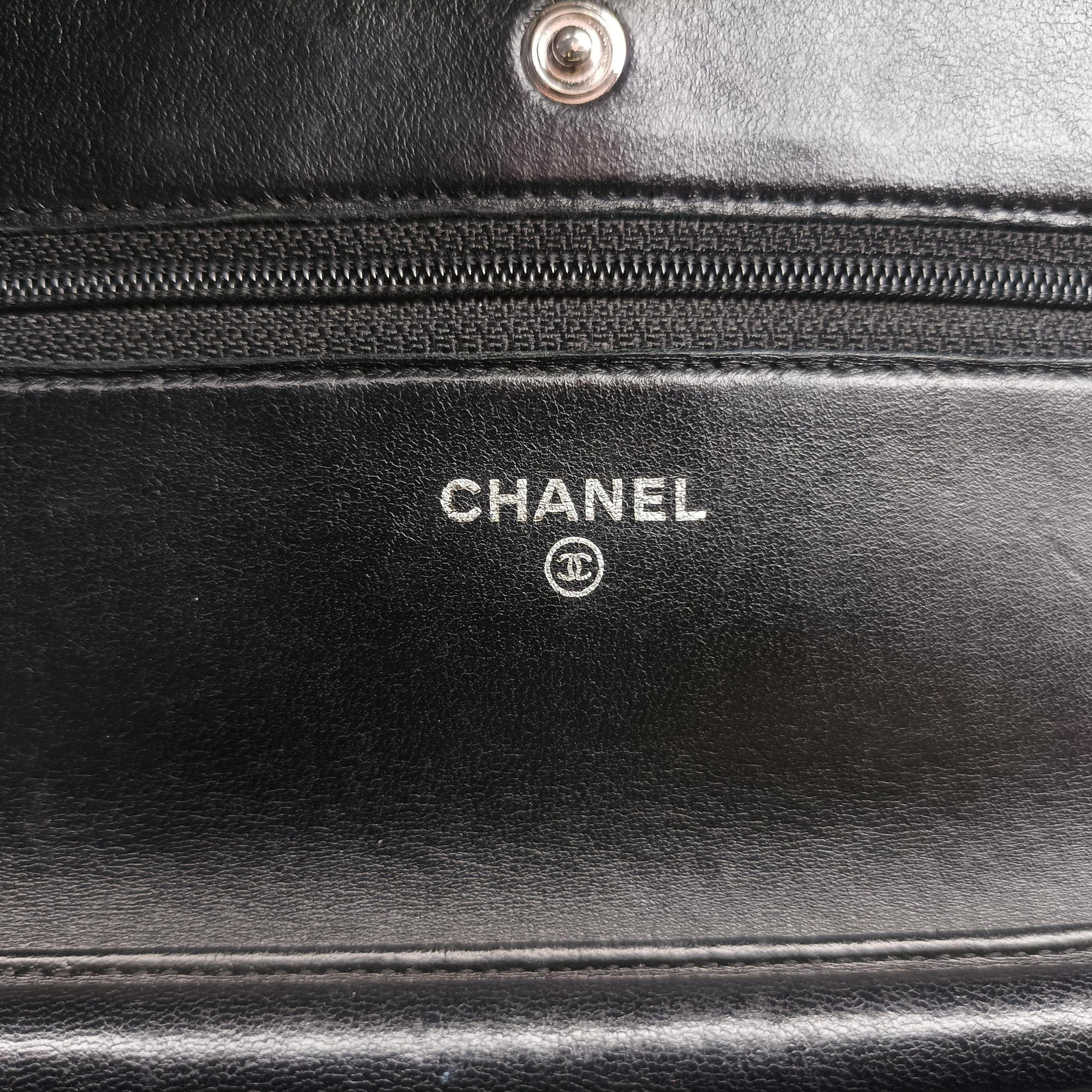 Vintage Chanel Matelasse coco mark Black lambskin A33814 shoulderbag | stylenewstar