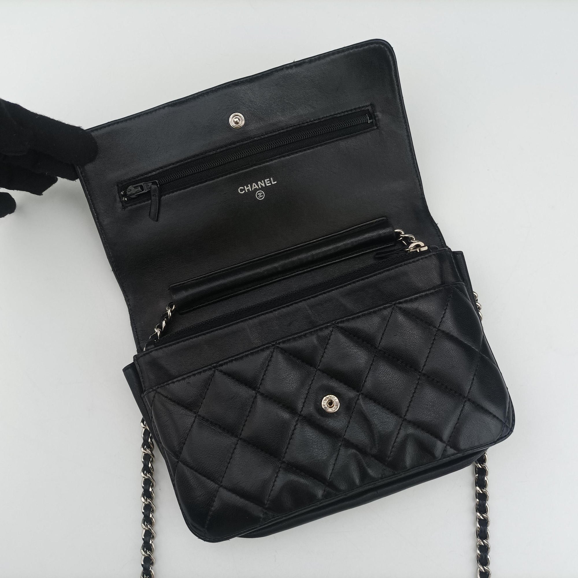 Vintage Chanel Matelasse coco mark Black lambskin A33814 shoulderbag | stylenewstar