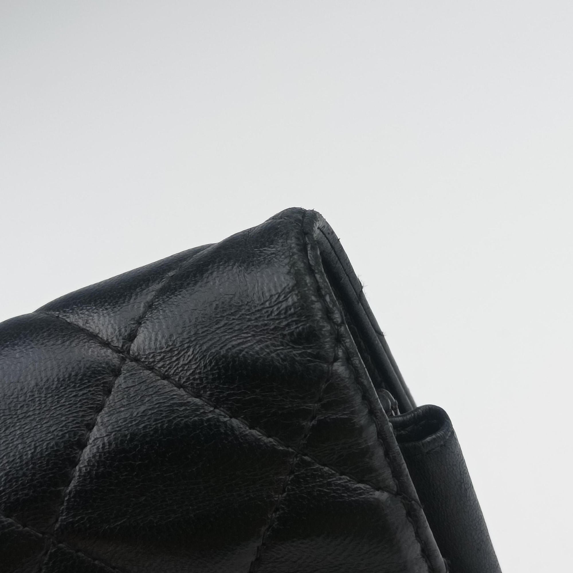 Vintage Chanel Matelasse coco mark Black lambskin A33814 shoulderbag | stylenewstar