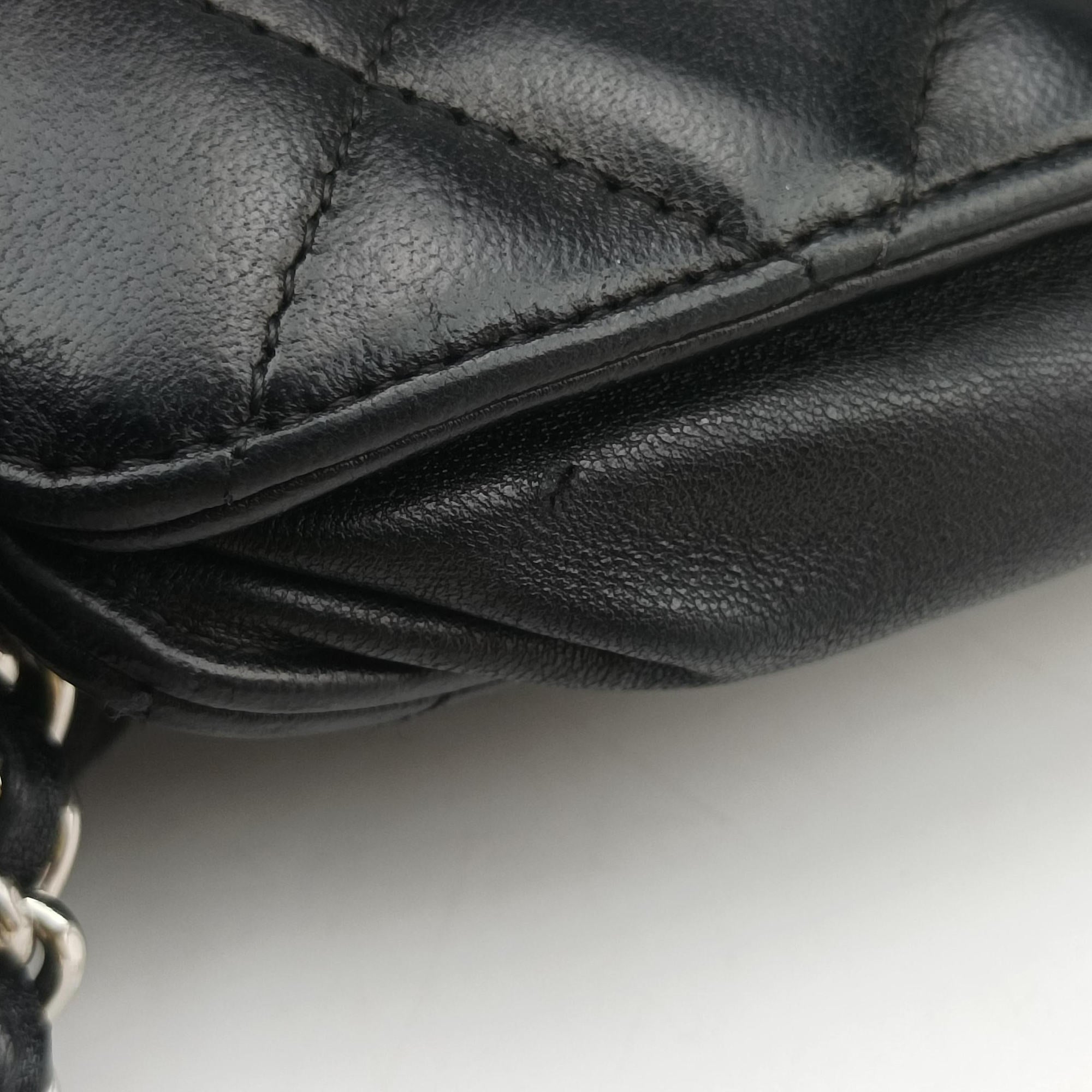 Vintage Chanel Matelasse coco mark Black lambskin A33814 shoulderbag | stylenewstar