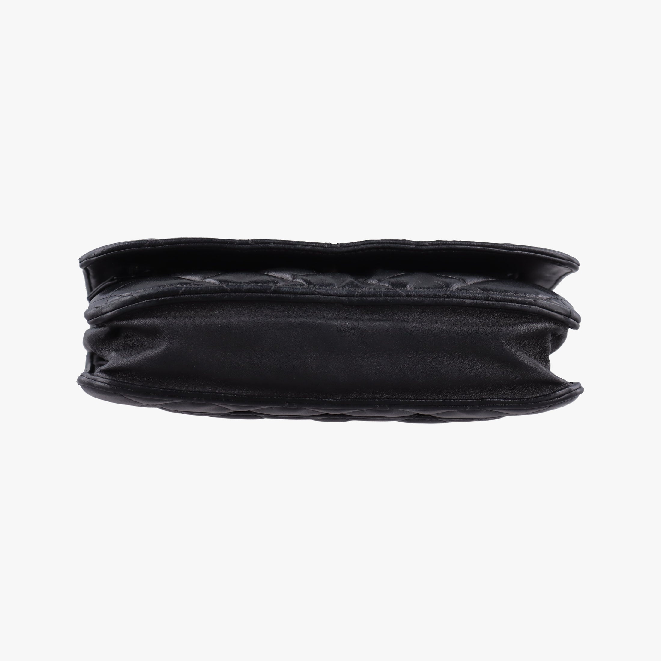 Vintage Chanel Matelasse coco mark Black lambskin A33814 shoulderbag | stylenewstar