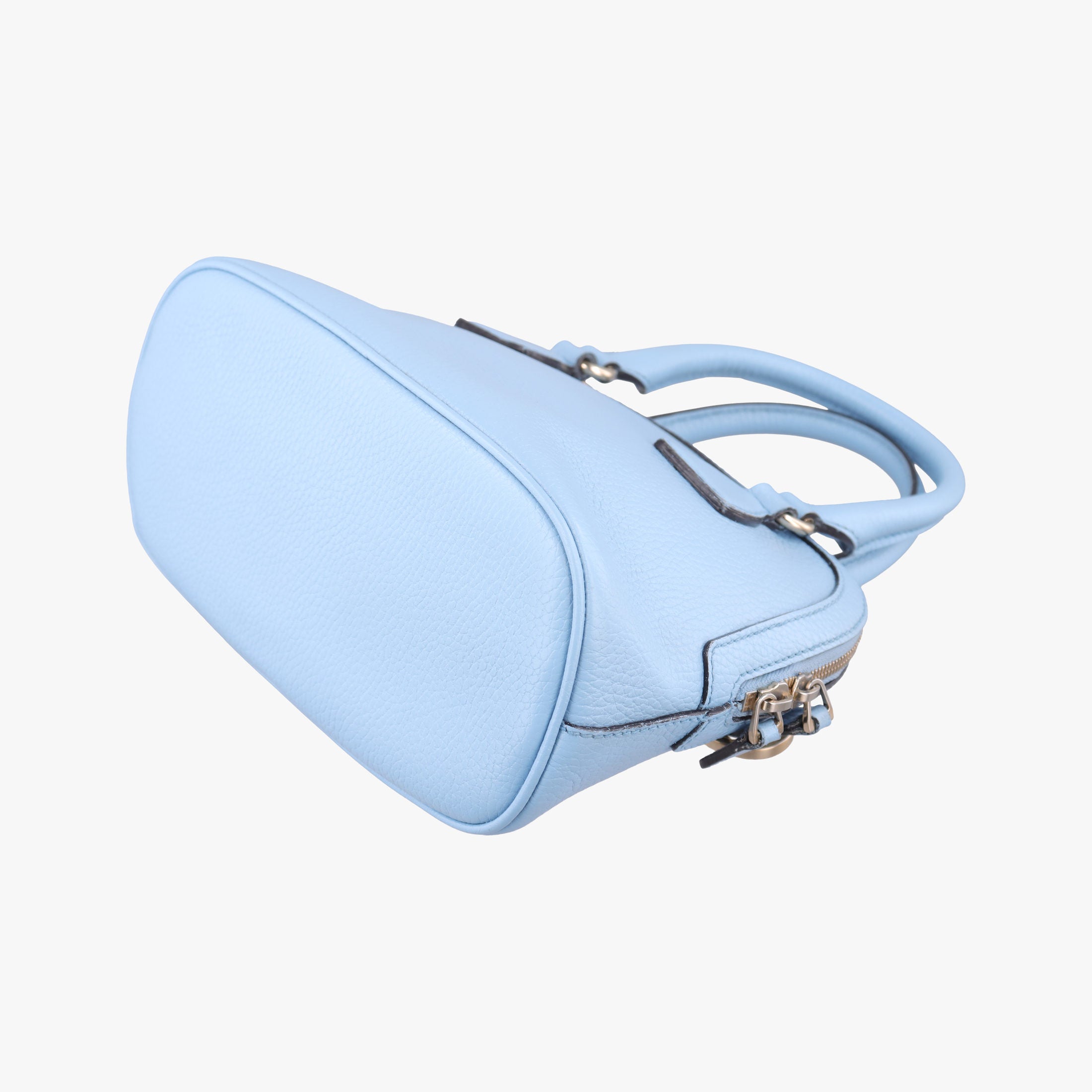 Vintage Gucci Interlocking G charm Dome Blue Leather 449661 shoulderbag | stylenewstar