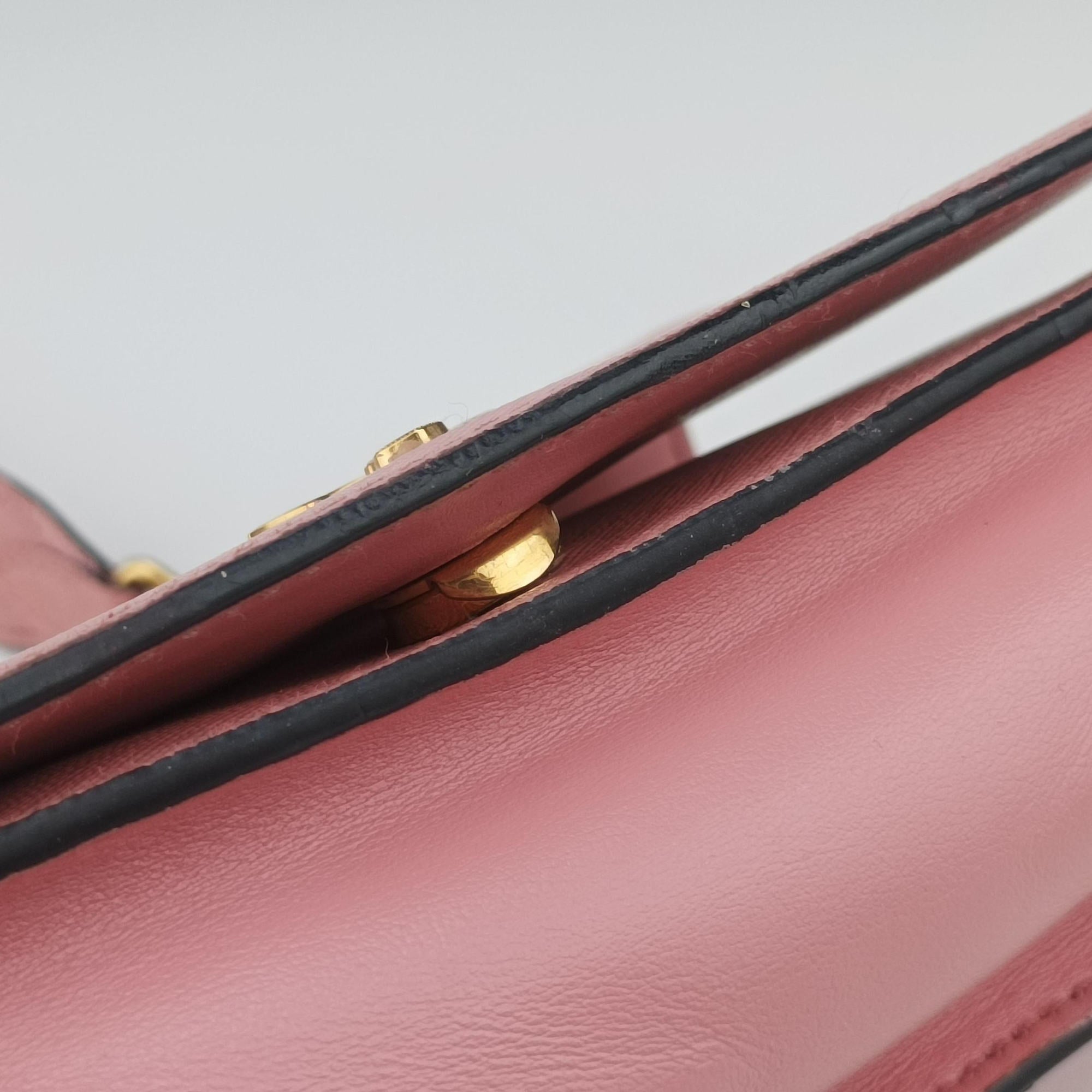 Vintage Prada milano logo Pink Saffiano Leather 1BP012 shoulderbag | stylenewstar