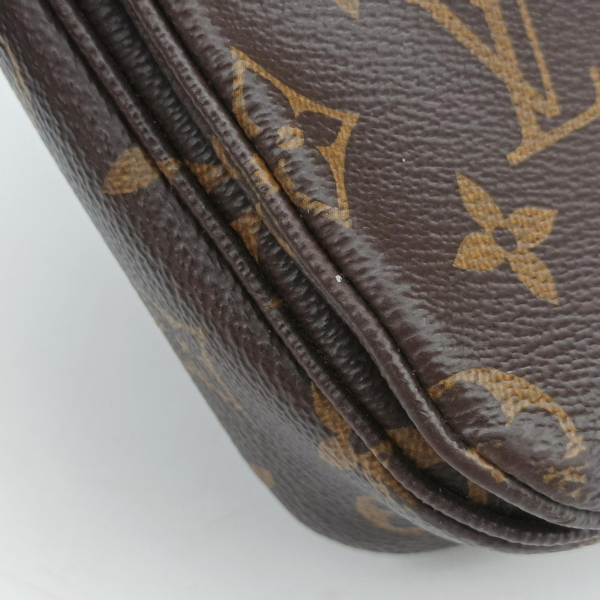 Vintage Louis Vuitton Pochette Metis MM Brown Monogram Canvas M44875 shoulderbag | stylenewstar