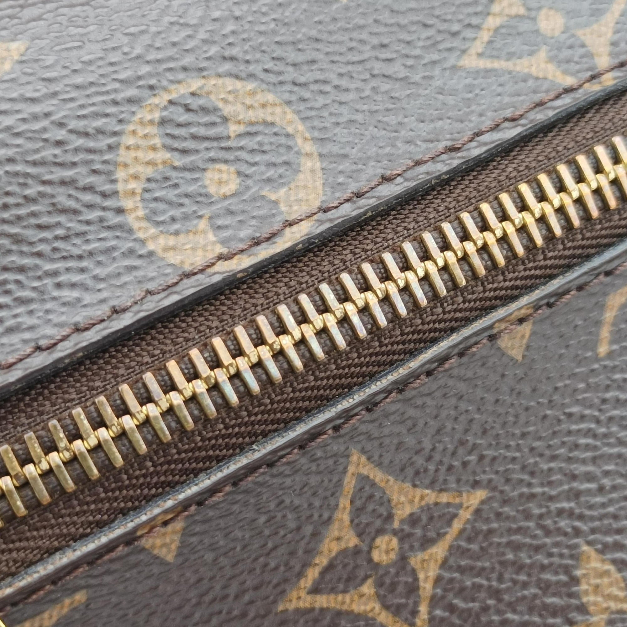 Vintage Louis Vuitton Pochette Metis MM Brown Monogram Canvas M44875 shoulderbag | stylenewstar