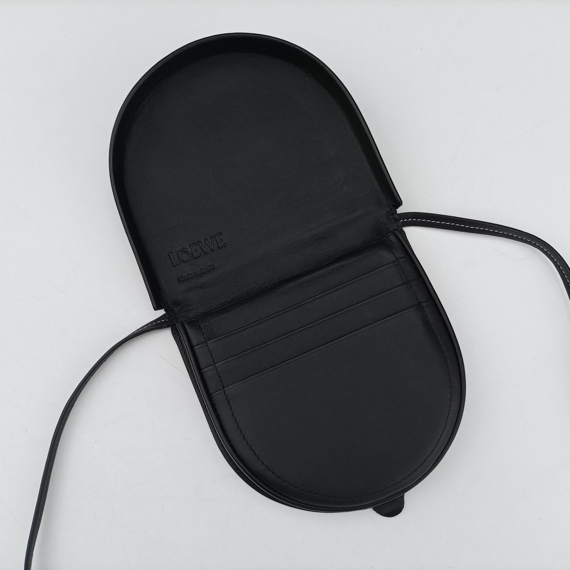 Pre-owned Loewe Heel Small Black Leather  shoulderbag | stylenewstar