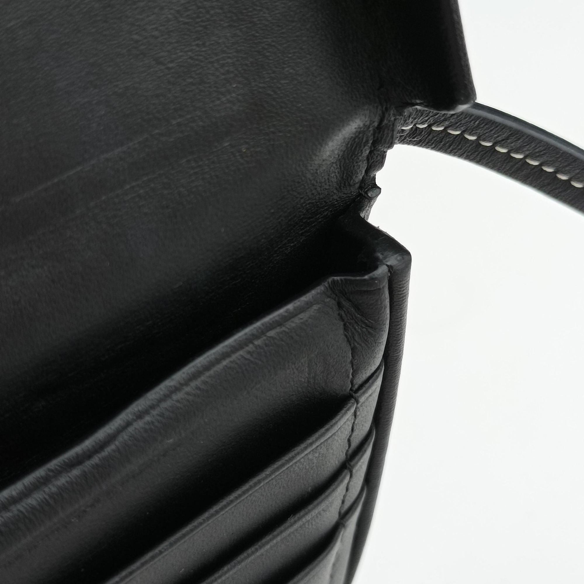 Pre-owned Loewe Heel Small Black Leather  shoulderbag | stylenewstar