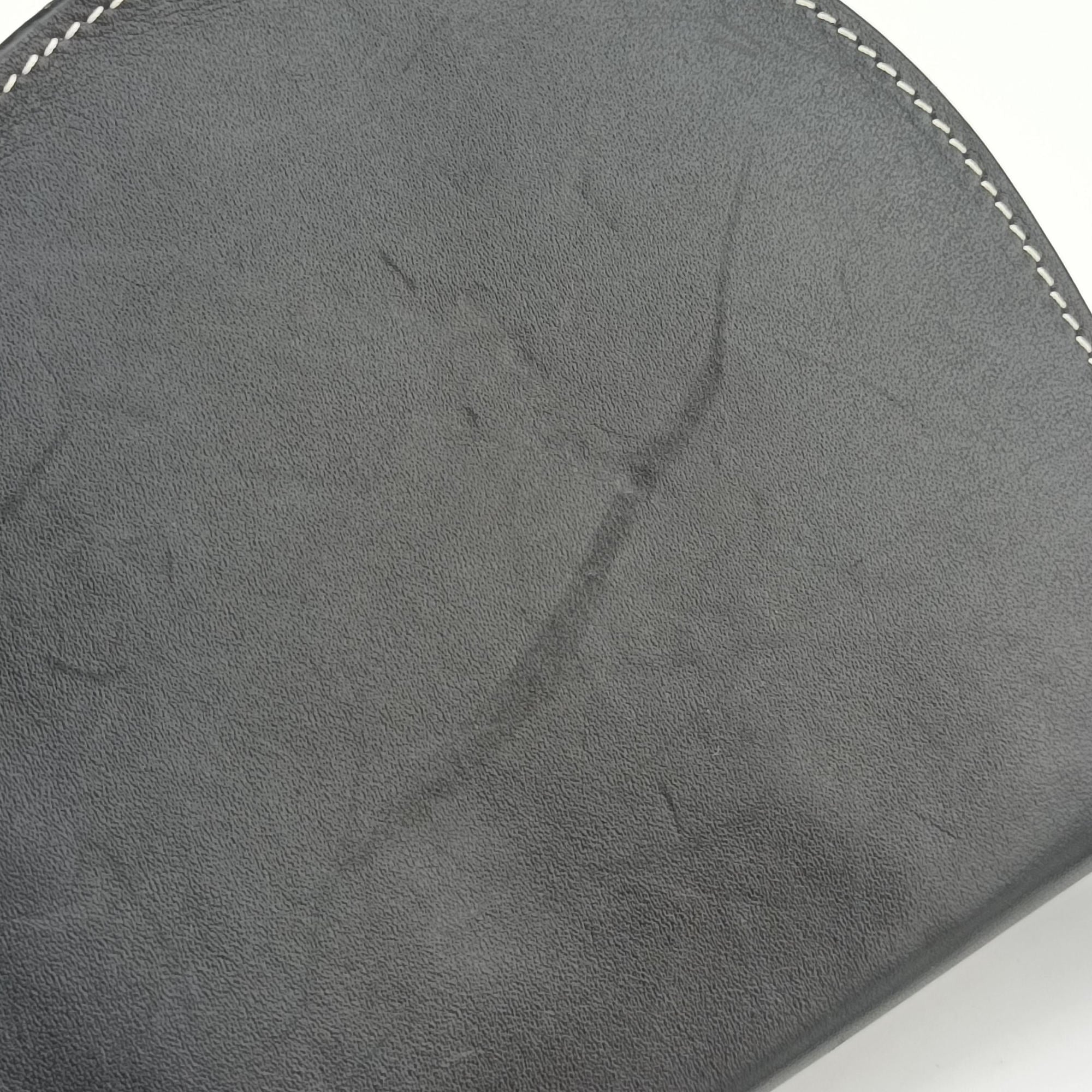 Pre-owned Loewe Heel Small Black Leather  shoulderbag | stylenewstar