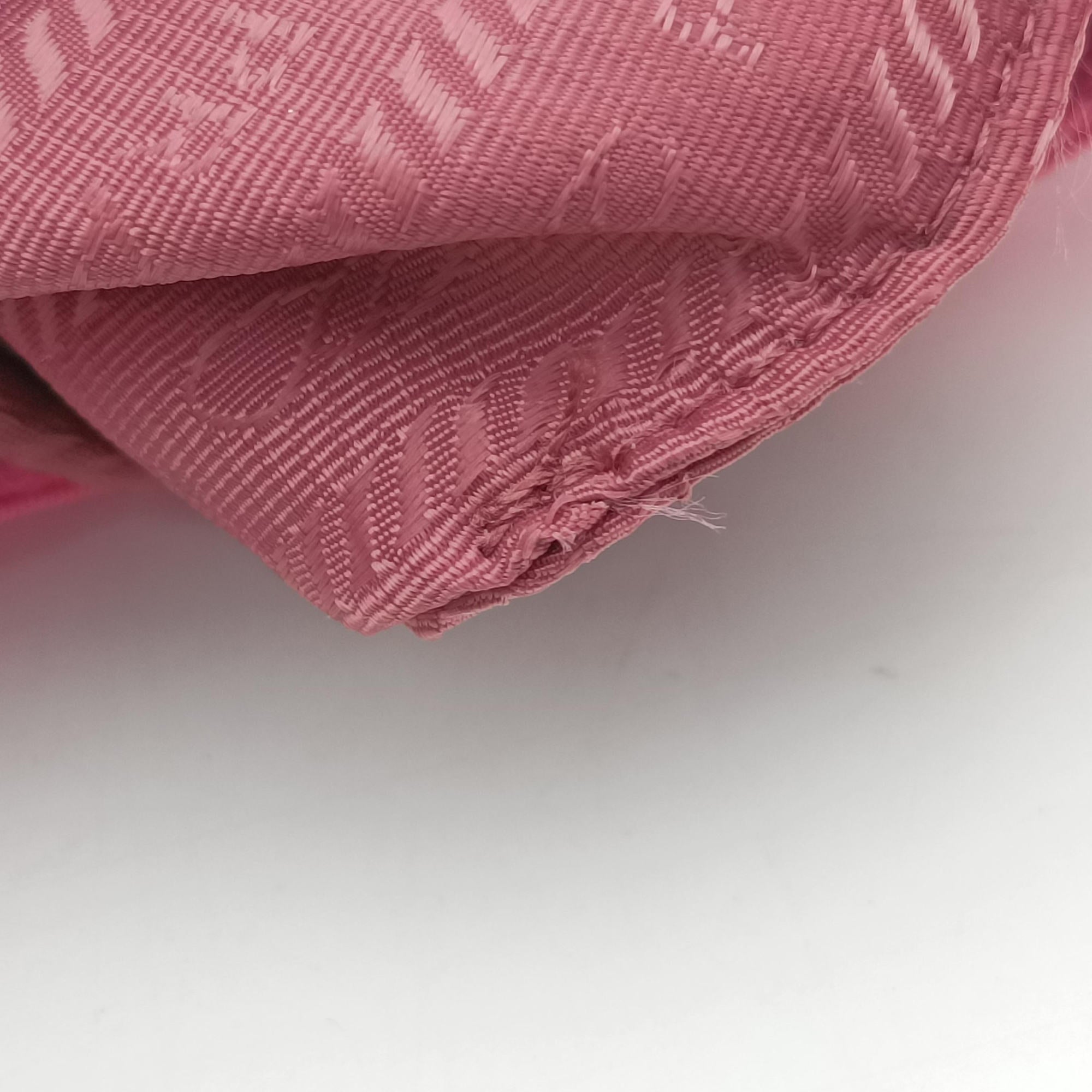 Secondhand Prada Re-Edition 2005 Nylon Mini Pink nylon 1TT122 shoulderbag | stylenewstar