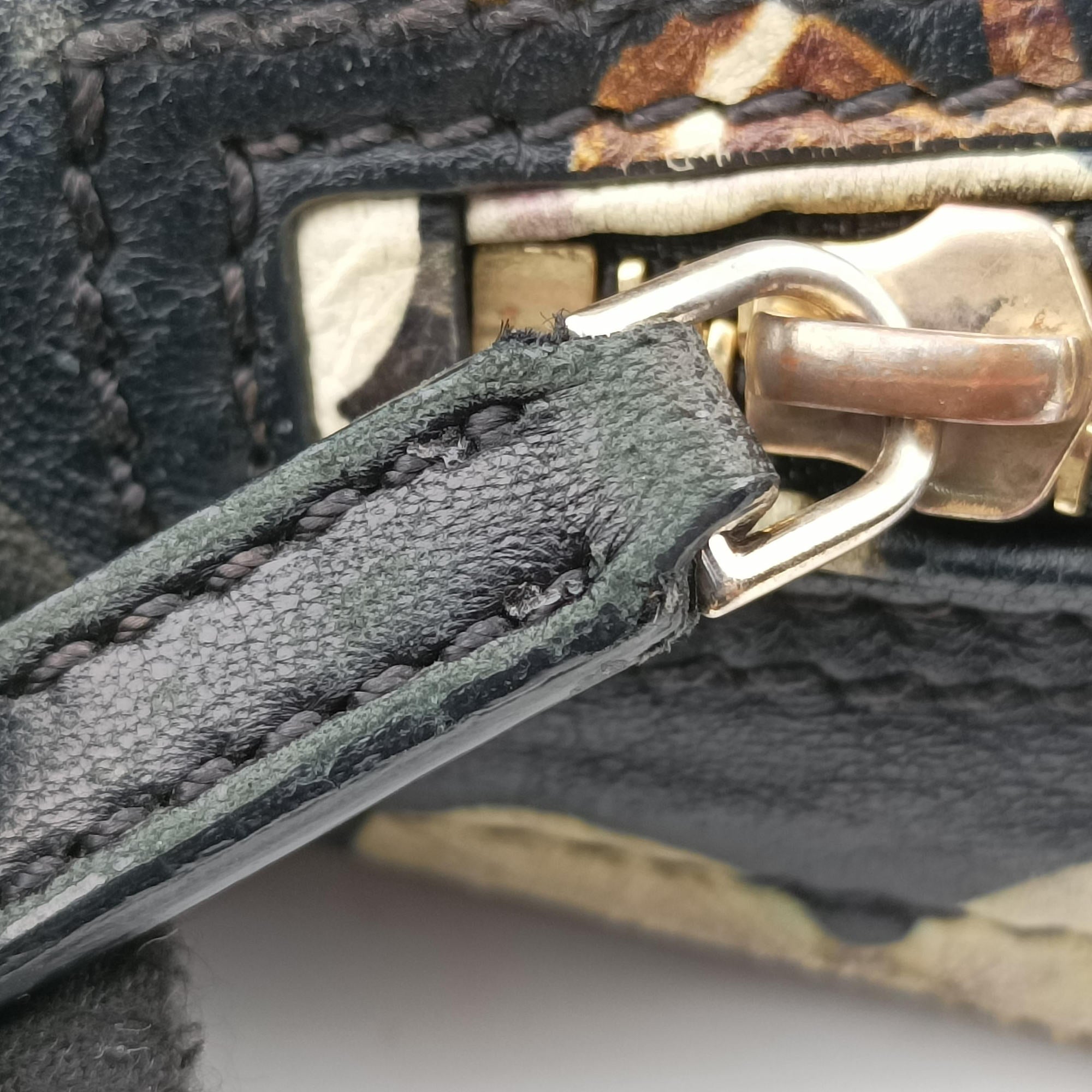 Pre-owned Givenchy pandora Multicolour Leather  shoulderbag | stylenewstar