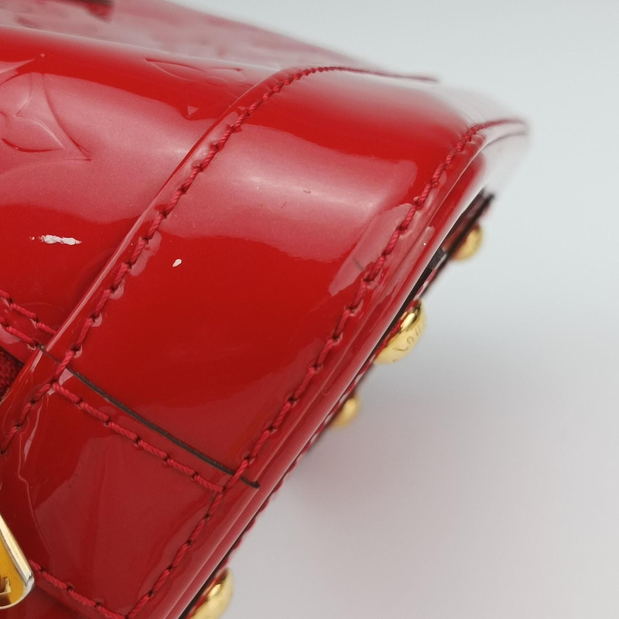 Pre-owned Louis Vuitton Alma BB CERISE Vernis M90174 shoulderbag | stylenewstar