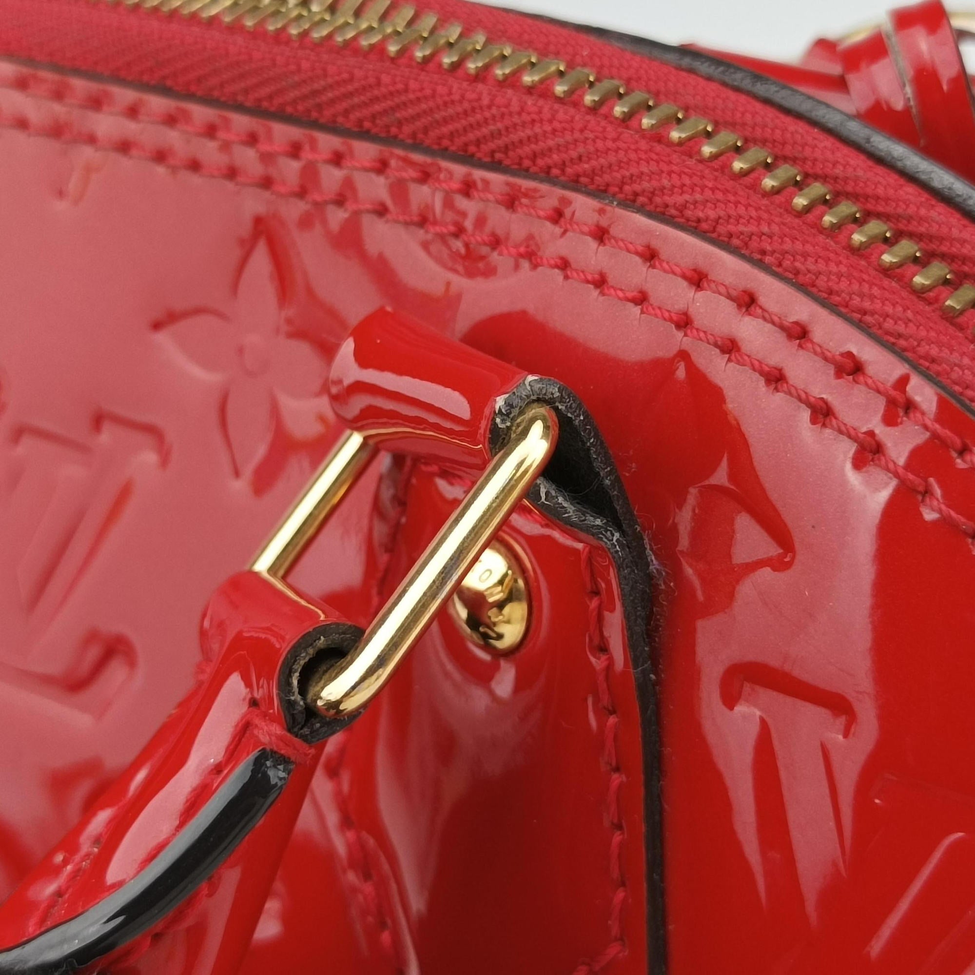 Pre-owned Louis Vuitton Alma BB CERISE Vernis M90174 shoulderbag | stylenewstar
