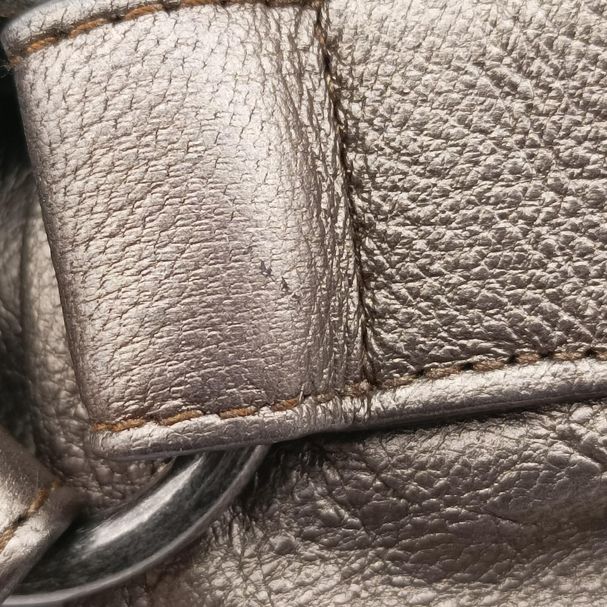 Pre-owned Christian Dior Gaucho Golden Leather  shoulderbag | stylenewstar