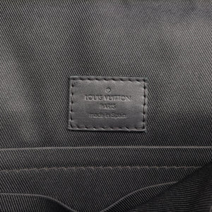 Pre-owned Louis Vuitton District PM Noir Damier Infini Leather N41033 shoulderbag | stylenewstar