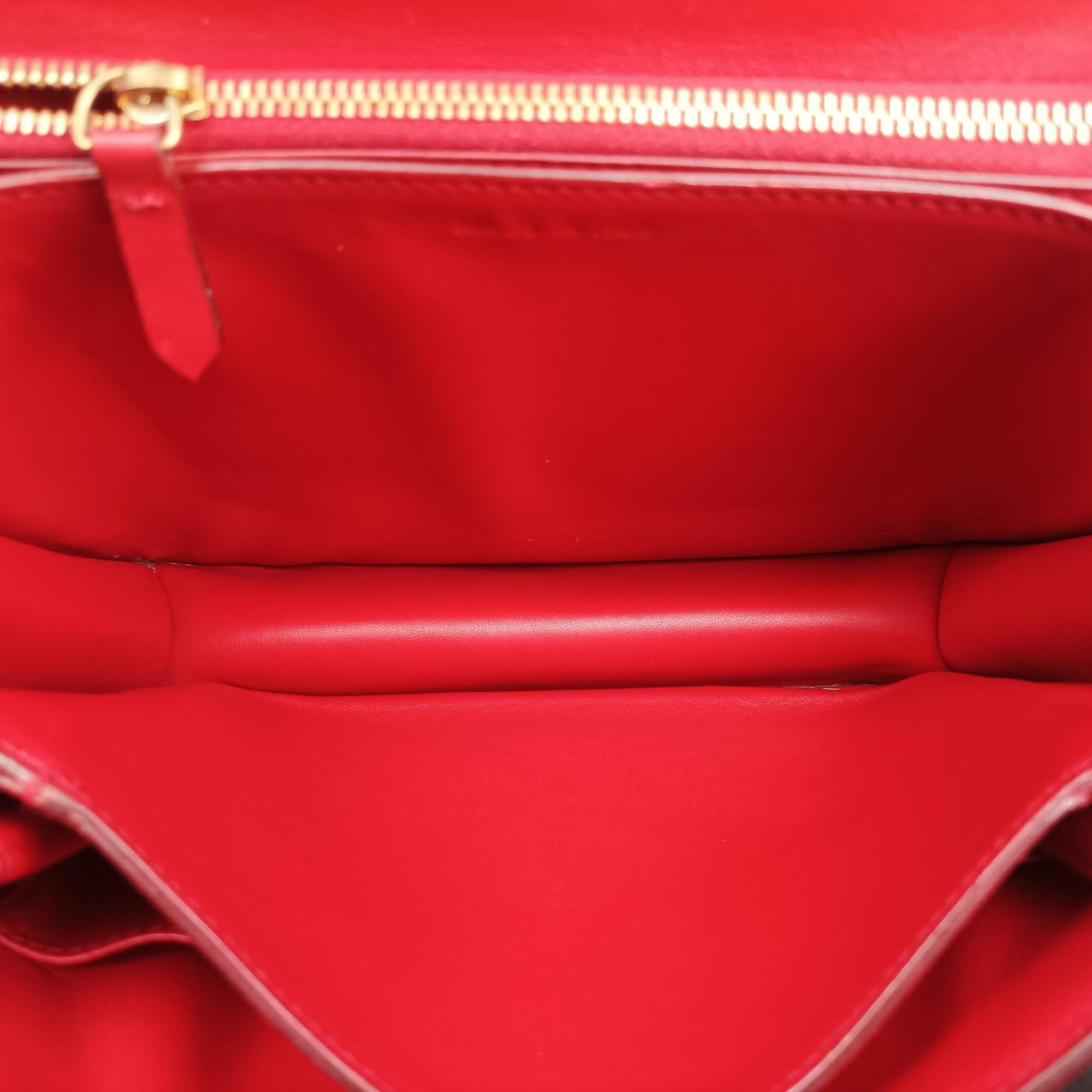 Pre-owned Celine Classic Box Red Leather  shoulderbag | stylenewstar