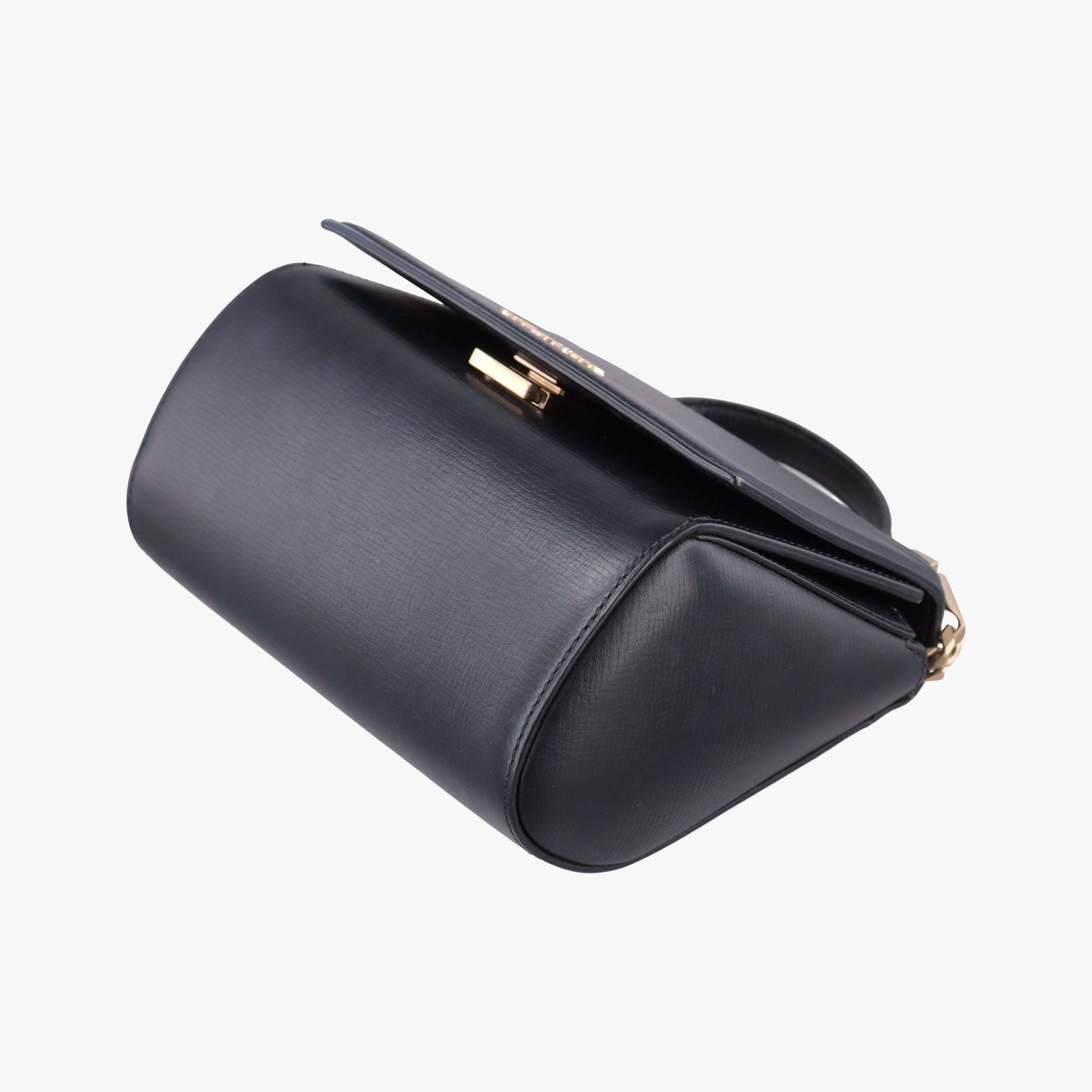 Pre-owned Givenchy Pandora Box Black Leather  shoulderbag | stylenewstar