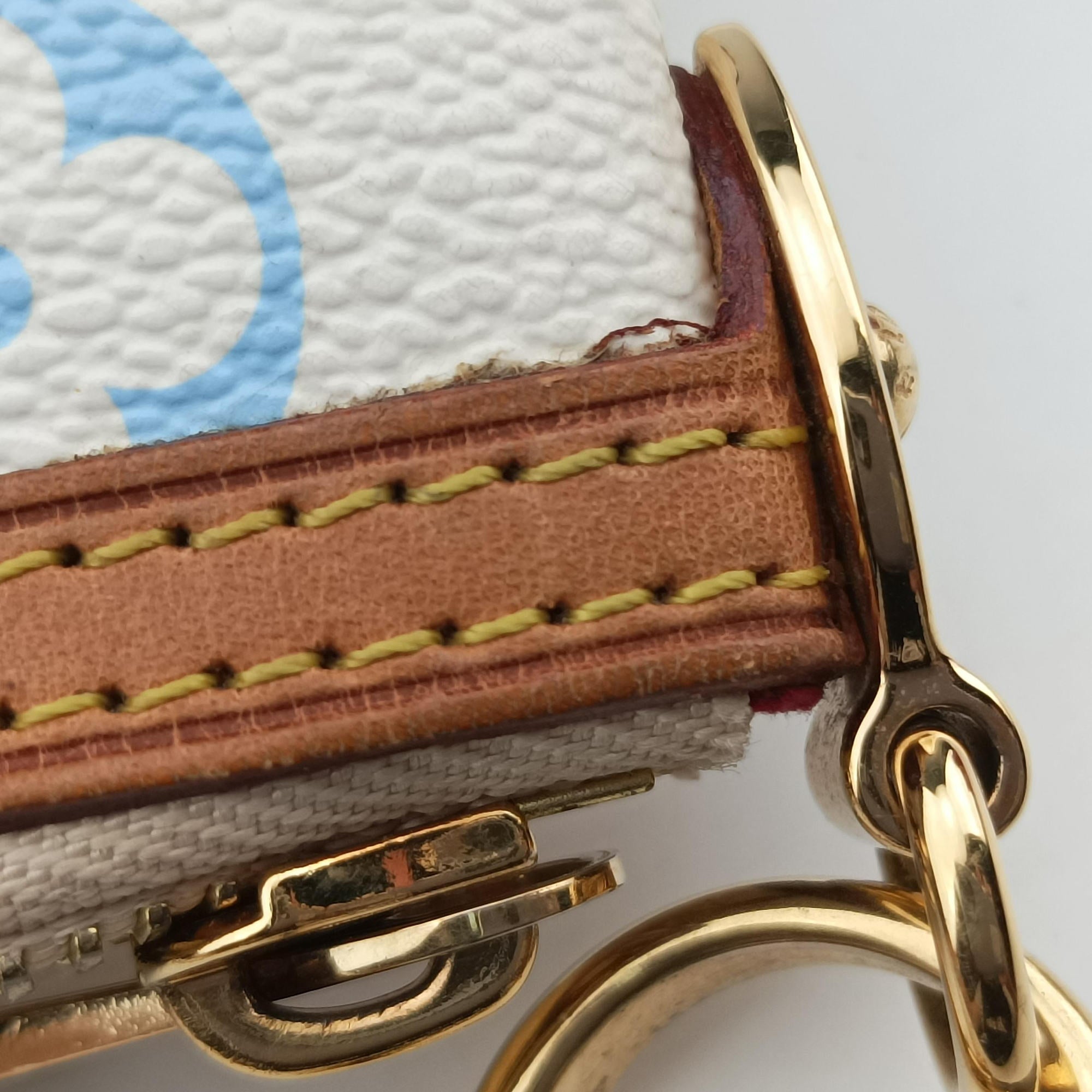 Pre-owned Louis Vuitton Pochette Mira MM Pouch white Monogram Multicolor M60096 handbag | stylenewstar