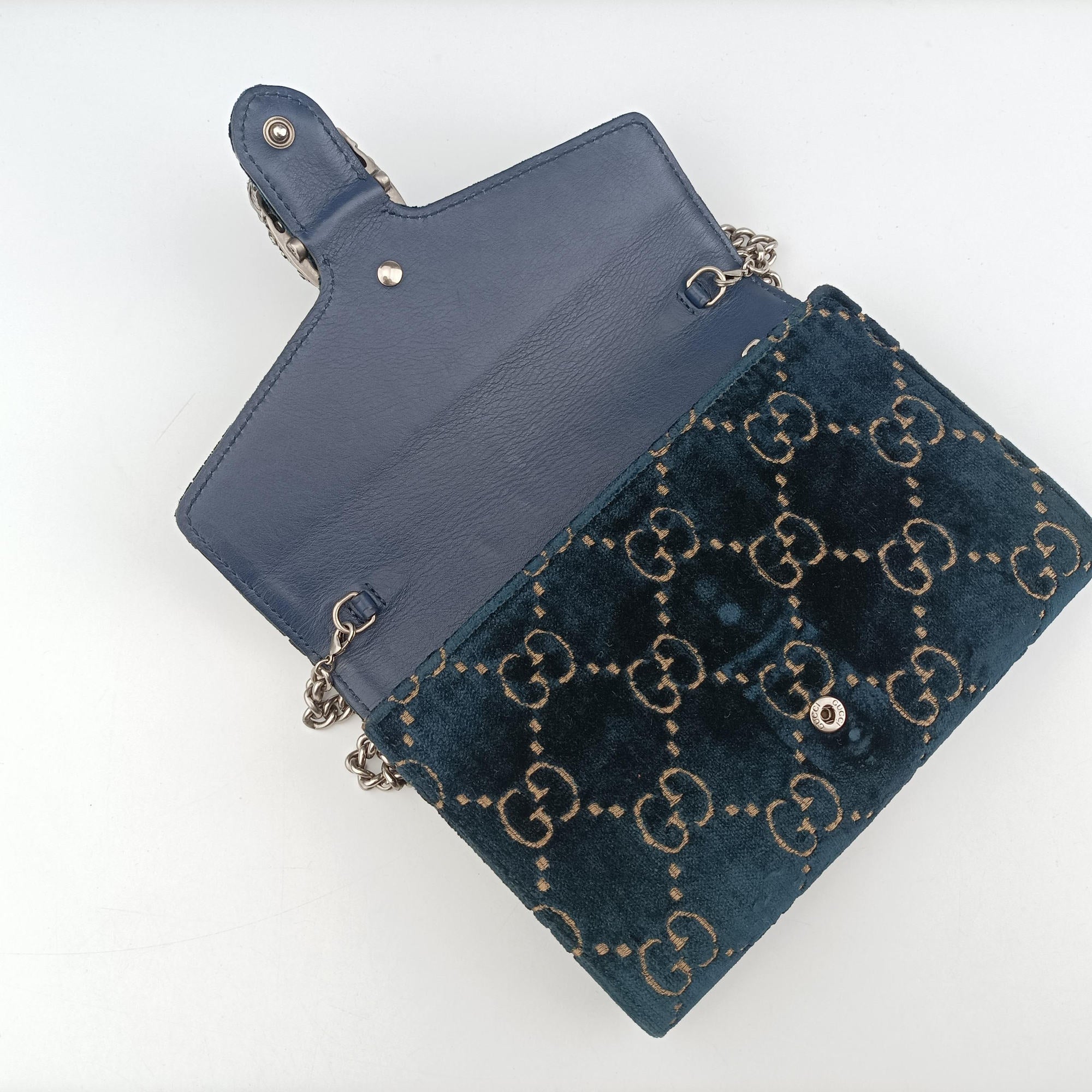 Pre-owned Gucci Dionysus Blue velour 401231 shoulderbag | stylenewstar
