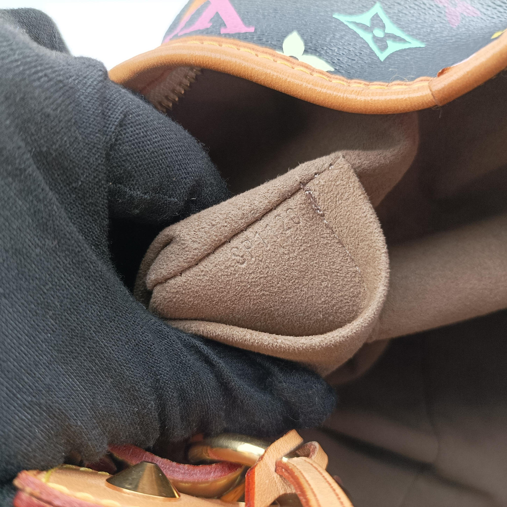 Secondhand Louis Vuitton Chrissy MM Noir Monogram Multicolor M40310 shoulderbag | stylenewstar