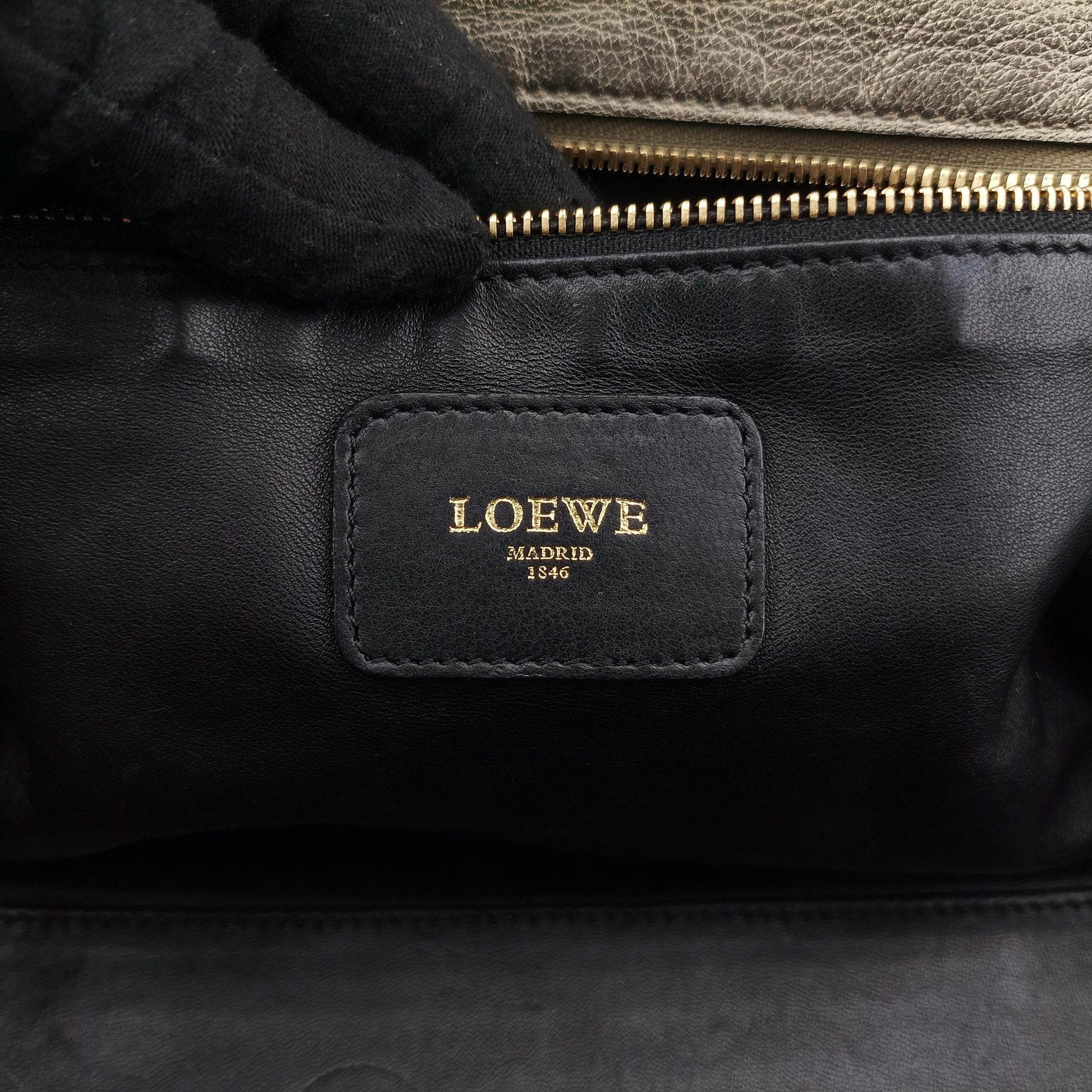Vintage Loewe Amazona 36 Golden Leather  handbag | stylenewstar