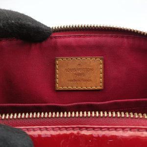 Pre-owned Louis Vuitton Sherwood PM Pomme d'Amour Vernis M91494 shoulderbag | stylenewstar