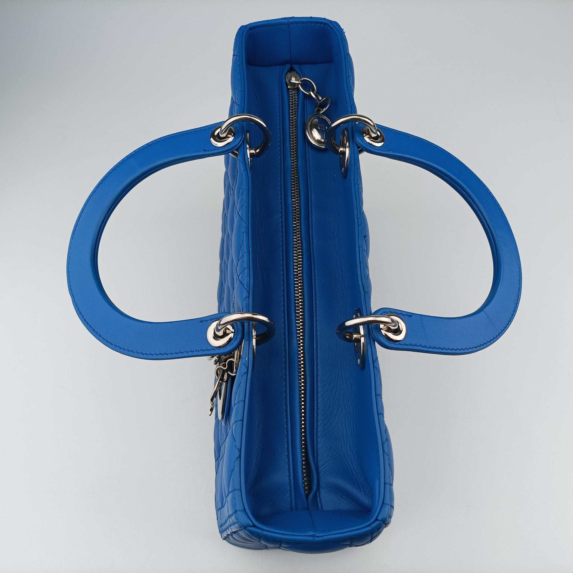 Pre-owned Christian Dior Lady Dior Blue lambskin  shoulderbag | stylenewstar