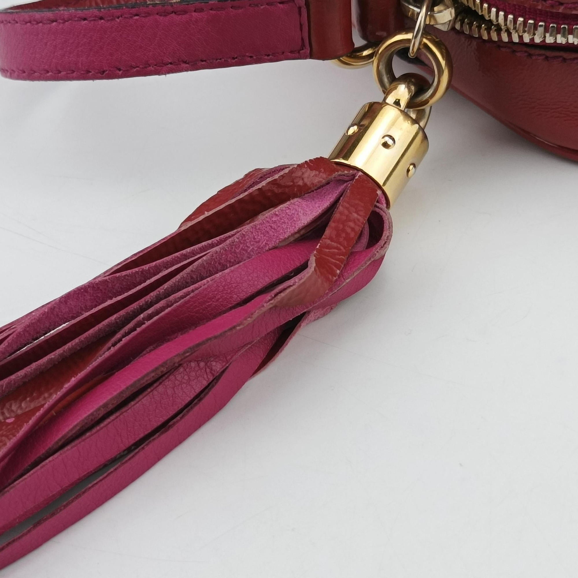 Vintage Gucci Soho Rose Patent Leather 308364 shoulderbag | stylenewstar
