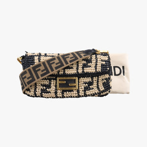 Pre-owned Fendi BAGUETTE Multicolour straw 8BR600 shoulderbag | stylenewstar