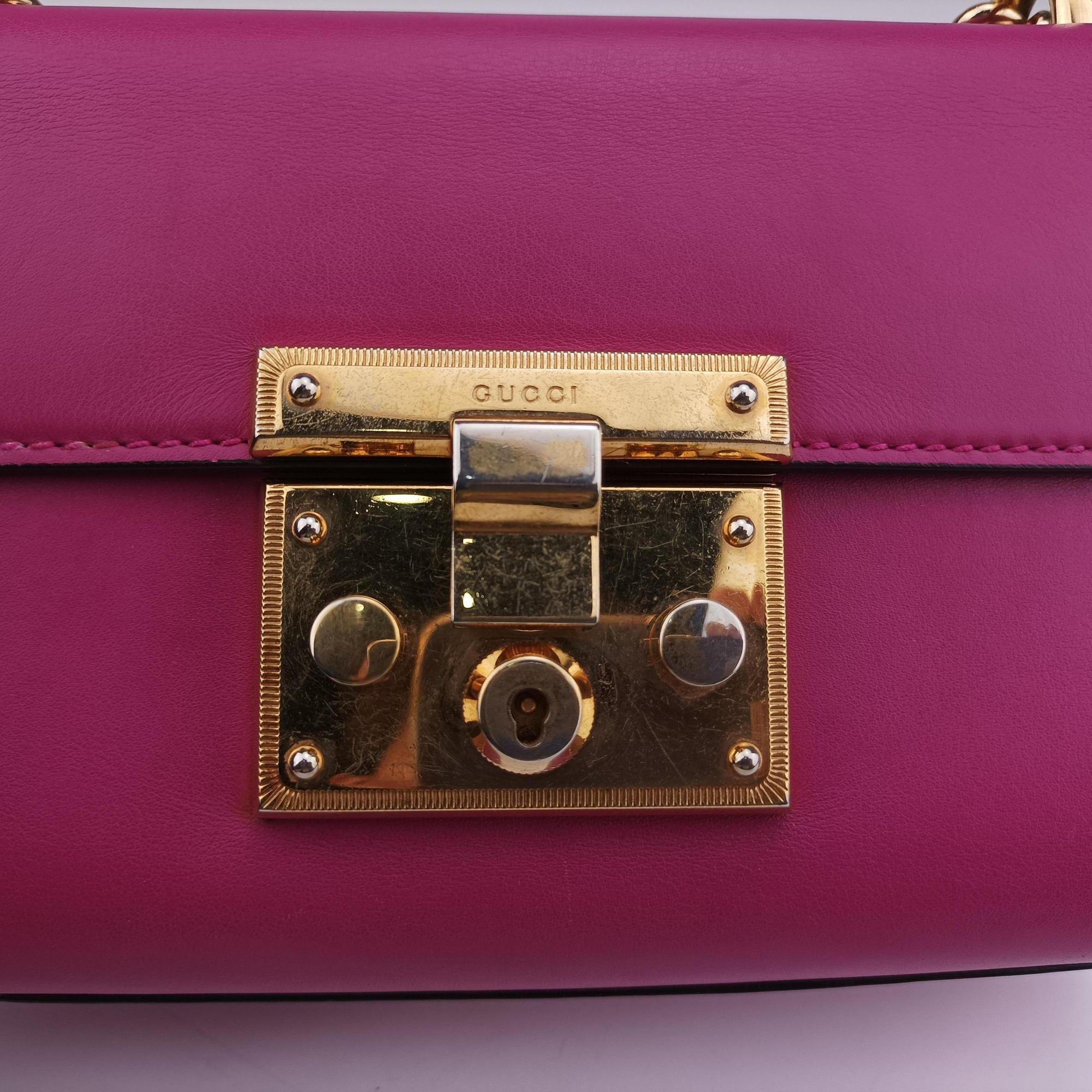 Vintage Gucci Padlock Rose Leather 409487 shoulderbag | stylenewstar